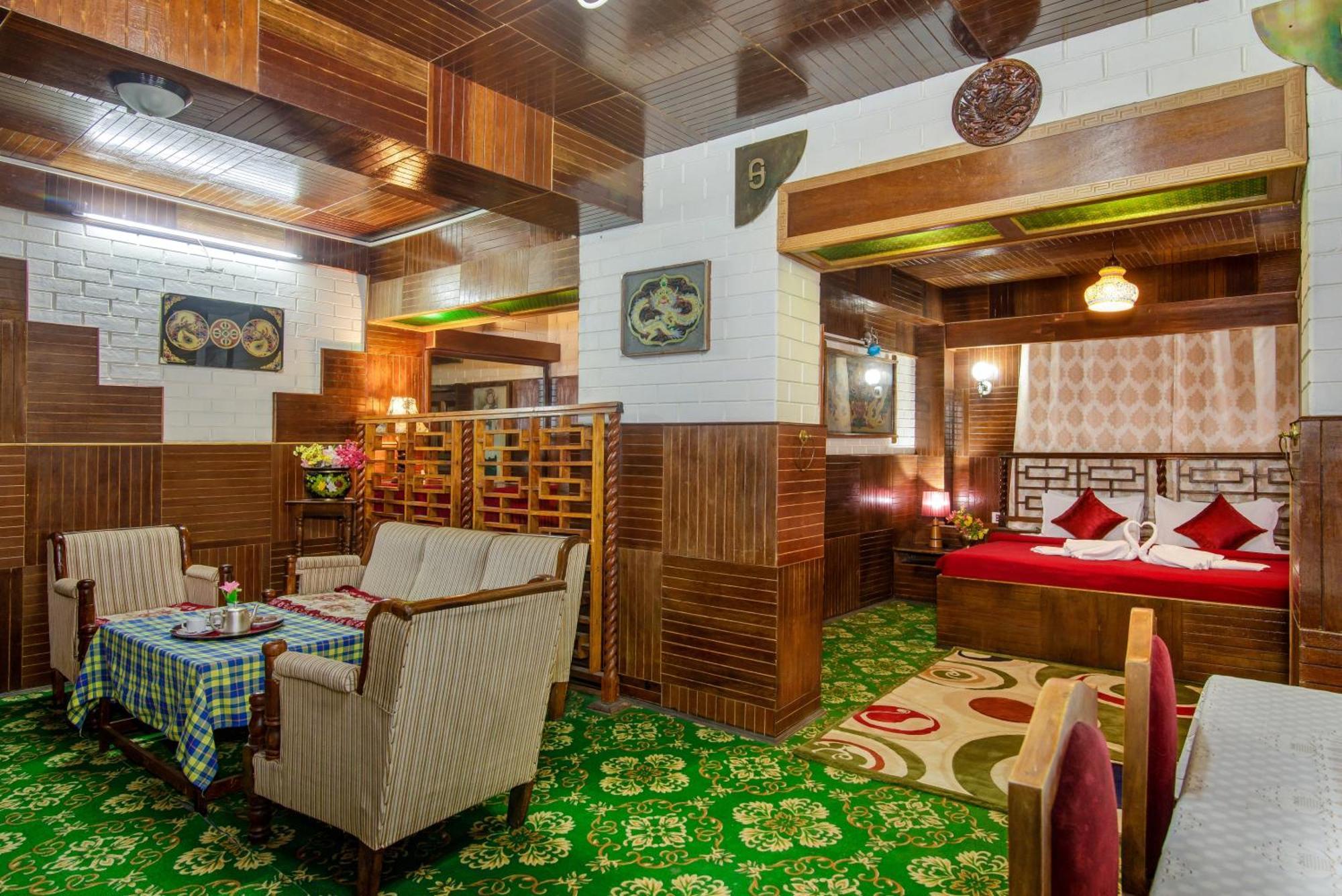 Montis Soyang Premium Heritage Hotel Gangtok Esterno foto