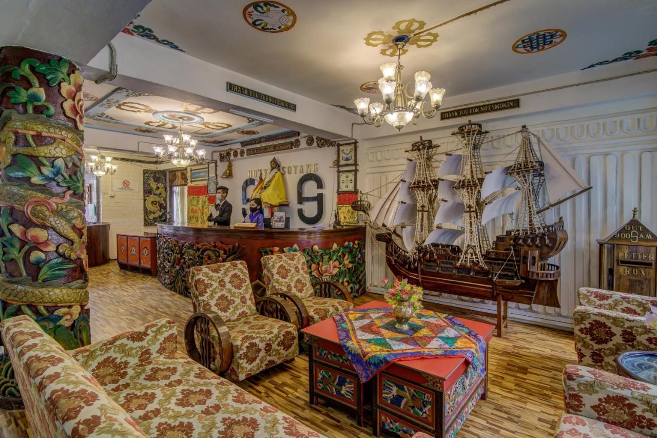 Montis Soyang Premium Heritage Hotel Gangtok Esterno foto